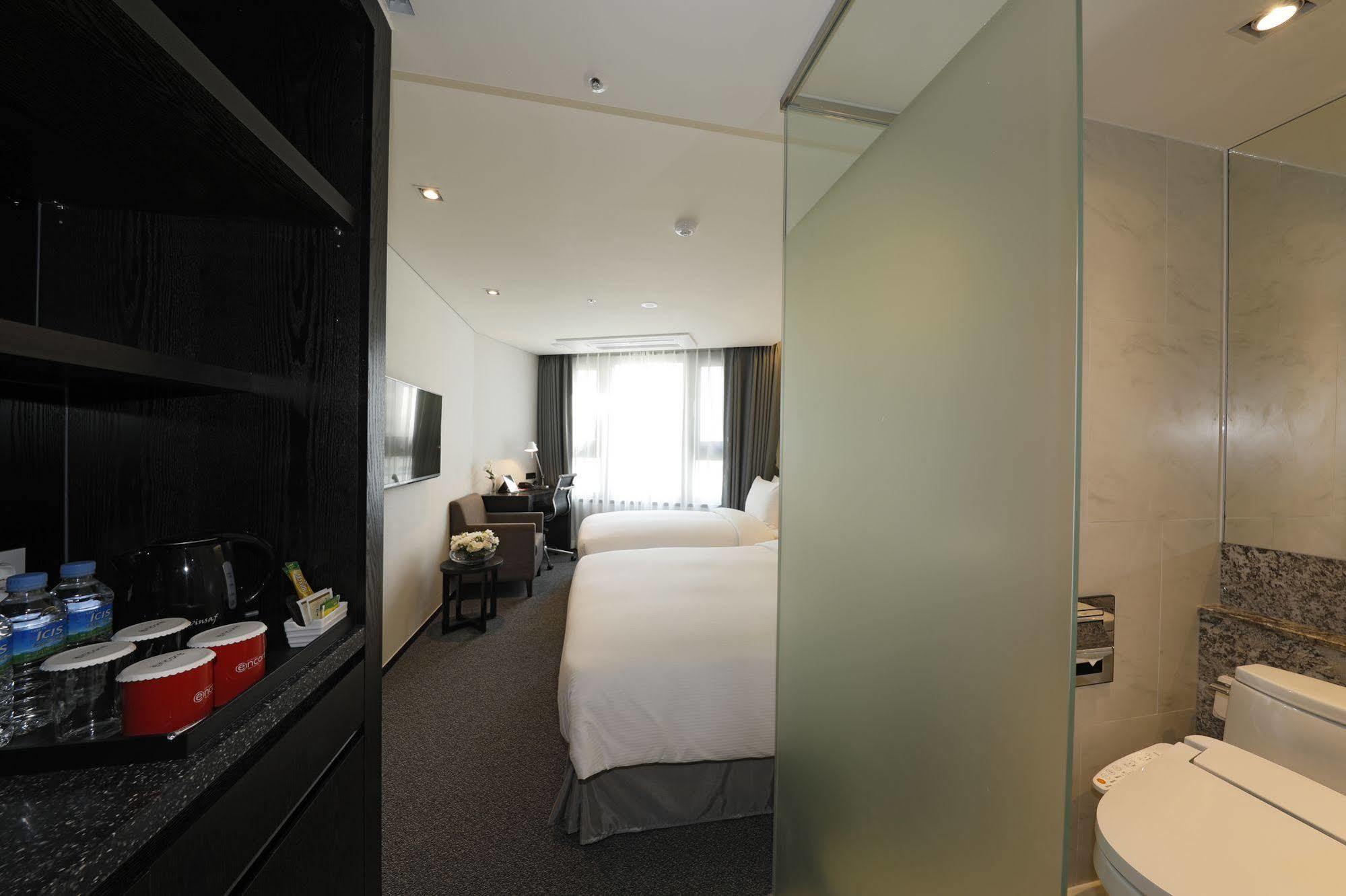 Khách sạn Ramada Encore By Wyndham Magok 3*