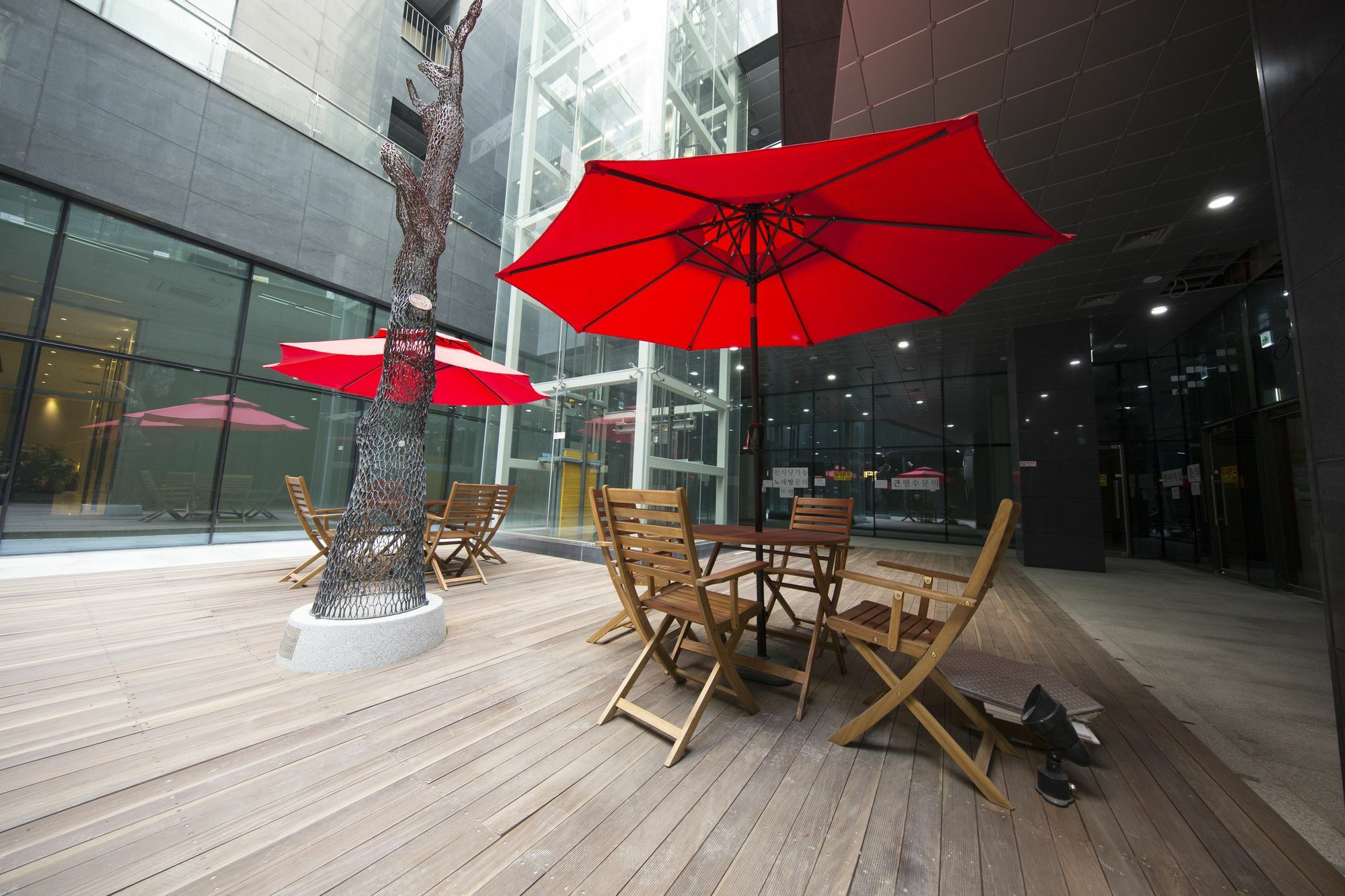 Khách sạn Ramada Encore By Wyndham Magok 3*